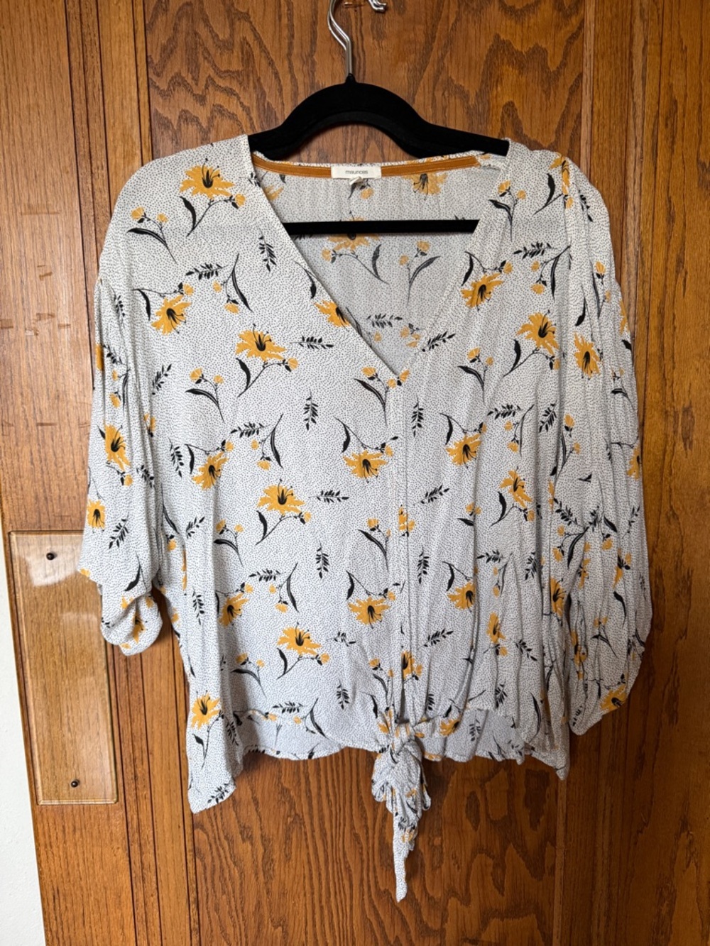 Maurices White Floral Tie-Front V-Neck Blouse